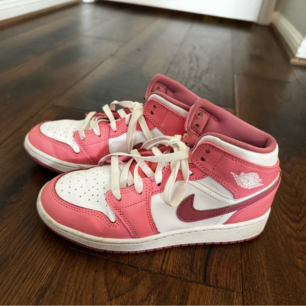 Pink Air Jordans